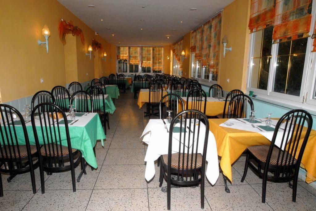 La Tour D'Ivoire Reignier-Esery Exterior photo
